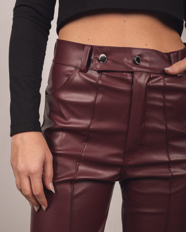 Alternative view of PANTALON RECTO DESPUNTE ECOCUERO