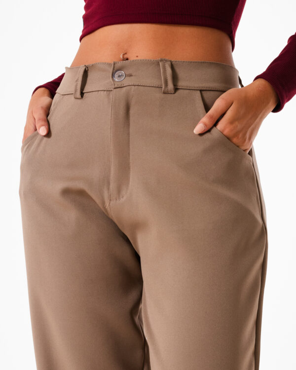 Alternative view of MOM FIT SASTRERO