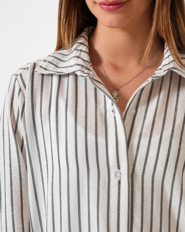 Alternative view of CAMISA OVER LINO RAYADO