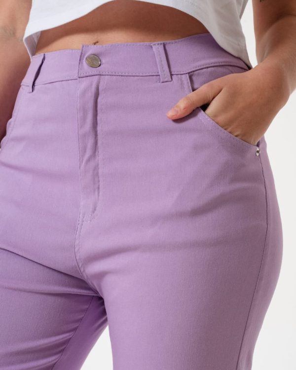 Alternative view of MOM FIT BENGALINA