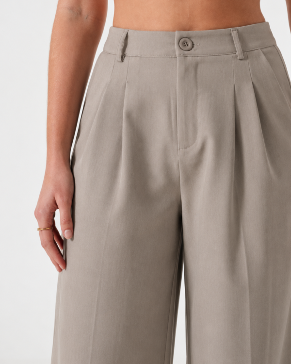 Alternative view of PALAZO DOBLE PINZA SASTRERO - KS-331