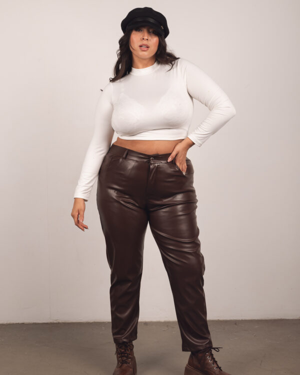 MOM FIT ECOCUERO PLUS SIZE