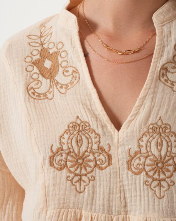 Alternative view of BLUSA BORDADA - Q008