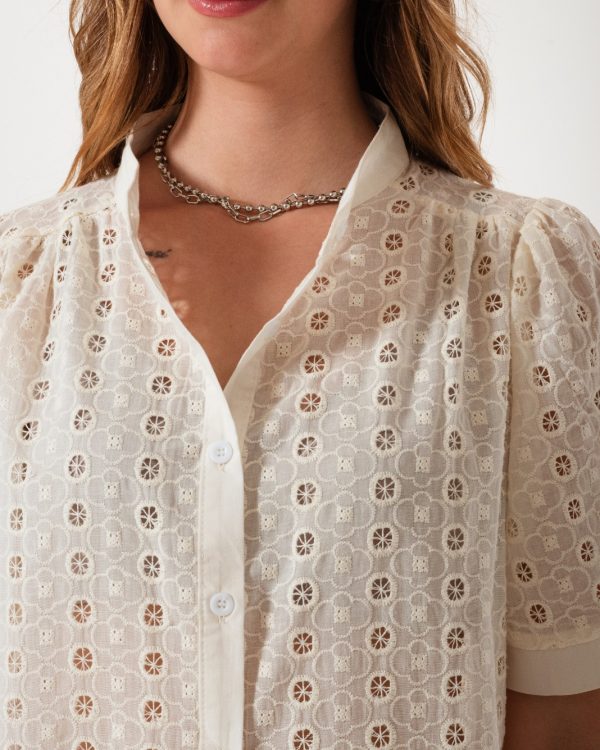 Alternative view of CAMISA BORDADA - Q021