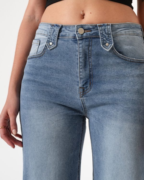 Alternative view of JEAN WID LEG - LYFJ892