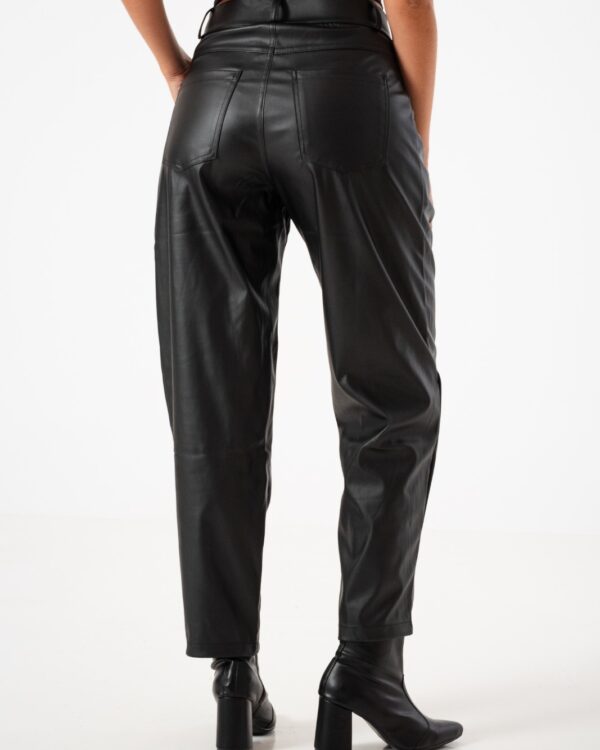 Alternative view of MOM SARA ECOCUERO