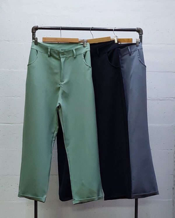 Alternative view of MOM FIT SASTRERO PLUS SIZE