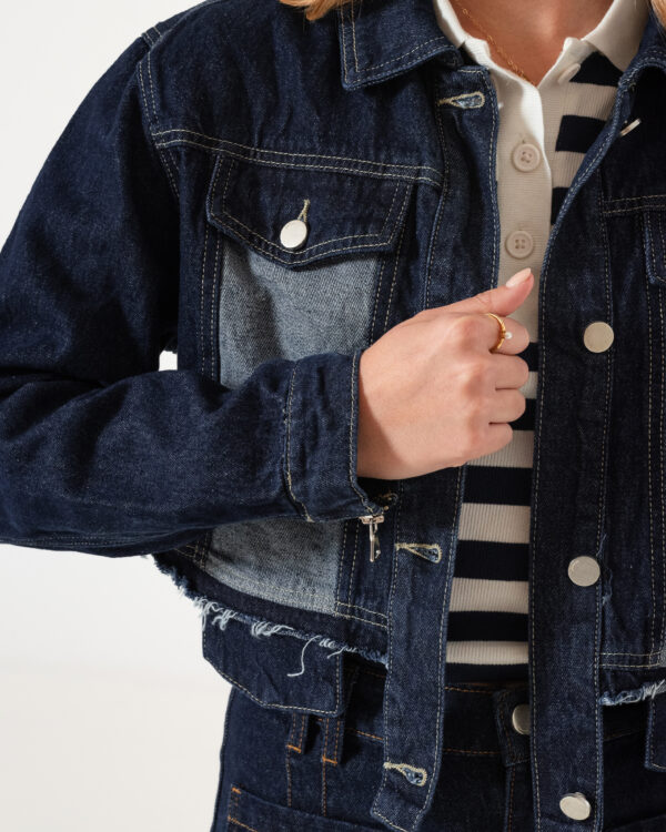 Alternative view of CAMPERA JEAN - LY-01