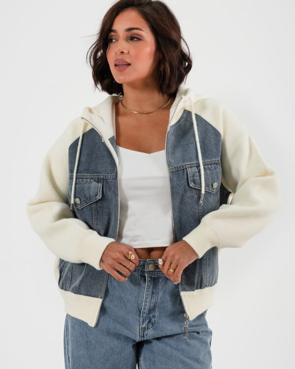 CAMPERA DE SUETER CON JEANS - 393