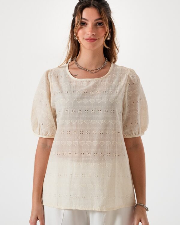 BLUSA BORDADA - Q016