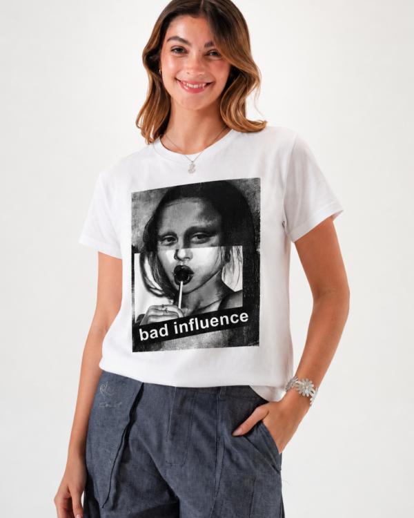 REMERA MONALISA